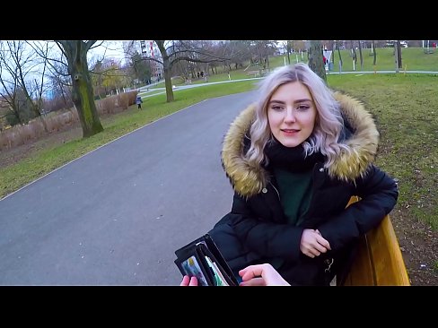 ❤️ Ale i ka ʻume wela a kahi malihini no ke kālā - blowjob ma ka paka na Eva Elfie Just porn ia makou ❤
